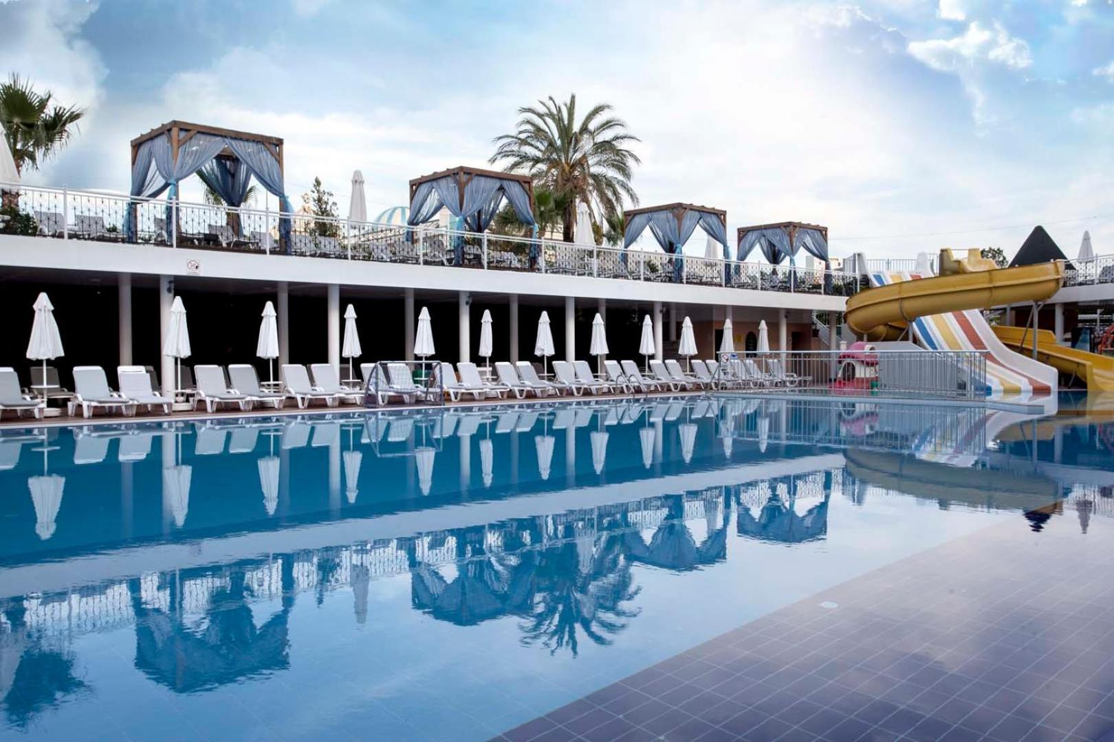 Dream World Resort & Spa Side Buitenkant foto